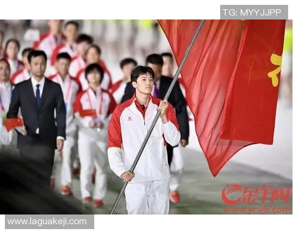 南京足球队在钻石联赛中的奋进之路与辉煌成就回顾 南京足球队在钻石联赛中的奋进之路与辉煌成就回顾