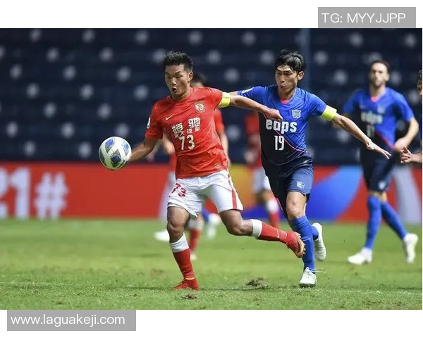 广州足球队荣登足球灵活性排行榜第六位展现出色竞技水平与团队协作能力