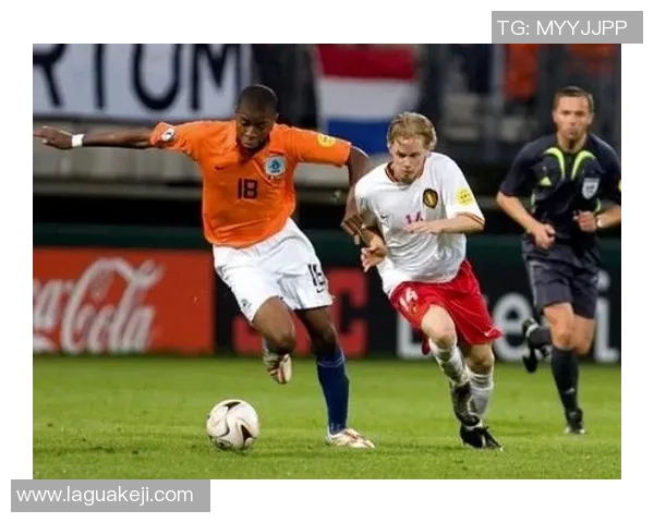 杭州足球队快攻战术解析与比赛表现深度剖析